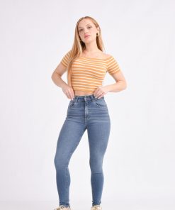 Alternative view of CHUPIN AZUL LOCALIZADO CON BIGOTE