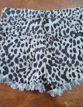 SHORT ANIMAL PRINT CLARITO