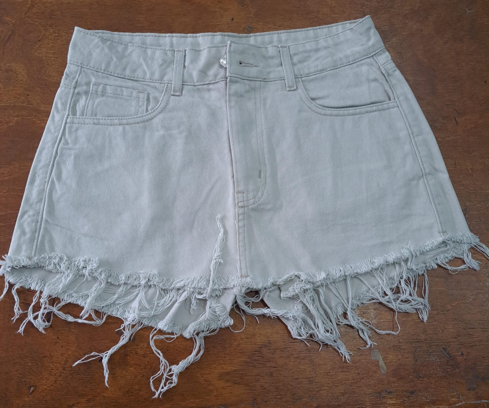 SHORT POLLERA BEIGE - Image 2