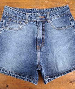 SHORT AZUL LOCALIZADO LARGO